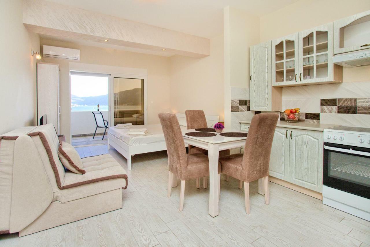 Sea Star Luxury Apartment 코토르 외부 사진